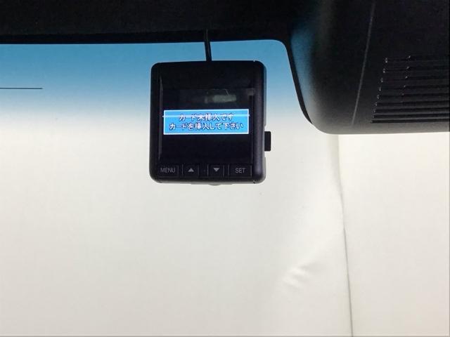 Ｎ－ＢＯＸカスタム Ｌターボ　ＥＴＣ／純正ナビ／バックモニター／ホンダセンシング　地デジチューナー　ＬＥＤヘッドライ　アイドリングＳ　ターボエンジン　ＰＳ　カーテンエアバック　シートヒータ　エアバック　スマートキープッシュスタート（13枚目）