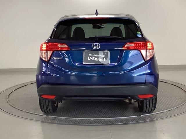 ヴェゼル Ｘ・ホンダセンシング　純正ナビ　フルセグ　リアカメラ　Ｒカメラ　Ｗエアバッグ　盗難防止　アクティブクルーズコントロール　オートエアコン　ＬＥＤランプ　衝突軽減ブレ－キ　パワステ　Ｄレコ　カーテンエアバック　ＵＳＢポート（9枚目）