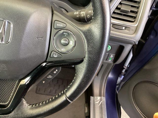 ヴェゼル Ｘ・ホンダセンシング　純正ナビ　フルセグ　リアカメラ　Ｒカメラ　Ｗエアバッグ　盗難防止　アクティブクルーズコントロール　オートエアコン　ＬＥＤランプ　衝突軽減ブレ－キ　パワステ　Ｄレコ　カーテンエアバック　ＵＳＢポート（48枚目）