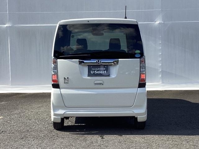 Ｎ－ＢＯＸ Ｃ　メモリーナビ　ＥＴＣ　リアカメラ　衝突軽減システム　エアコン　パワステ　盗難防止装置　ワンセグテレビ　Ｗエアバック　パワーウィンドウ　スマートキー・プッシュスタート　両側スライドドア　ベンチシート（10枚目）