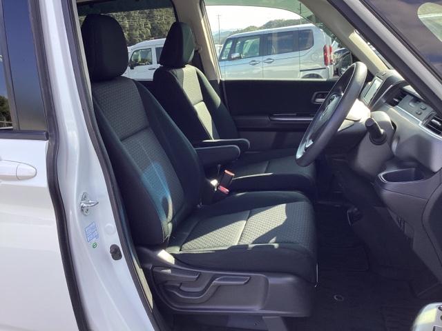 フリード+ G メモリーナビ ETC リアカメラ ワンセグTV 盗難防止装置 アイドリングストップ Rカメ ESC エアバック パワーウインドウ スマートキー ABS 両側スライド片側電動ドア フルオートエアコン(16枚目)