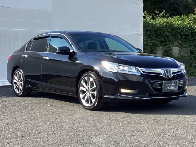 アコードハイブリッド EX メモリーナビ リアカメラ ETC リヤカメラ 衝突軽減システム 本革 盗難防止装置 パワーウィンドウ 地デジ LED DVD再生 記録簿 シートヒーター オートエアコン ナビTV パワーステアリング(8枚目)