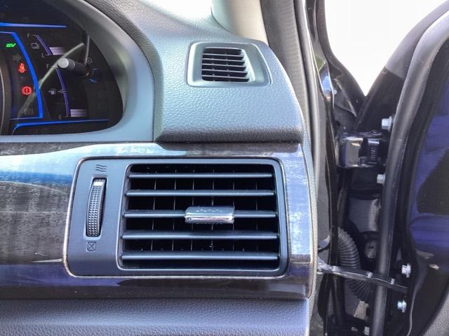 アコードハイブリッド EX メモリーナビ リアカメラ ETC リヤカメラ 衝突軽減システム 本革 盗難防止装置 パワーウィンドウ 地デジ LED DVD再生 記録簿 シートヒーター オートエアコン ナビTV パワーステアリング(31枚目)