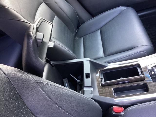 アコードハイブリッド EX メモリーナビ リアカメラ ETC リヤカメラ 衝突軽減システム 本革 盗難防止装置 パワーウィンドウ 地デジ LED DVD再生 記録簿 シートヒーター オートエアコン ナビTV パワーステアリング(33枚目)