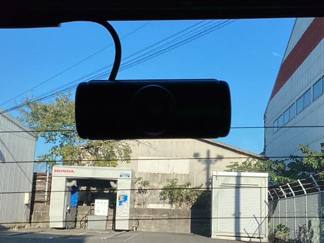 Ｎ－ＢＯＸジョイ ターボ　マルチビューカメラシステム　チェック柄撥水ファブリック（フロント・リアシート／リアシート背面／荷室スライドボード）　ＬＥＤヘッド　ＥＴＣ車載器　オートエアコン　バックカメラ　両側電動ドア　キーフリー（14枚目）