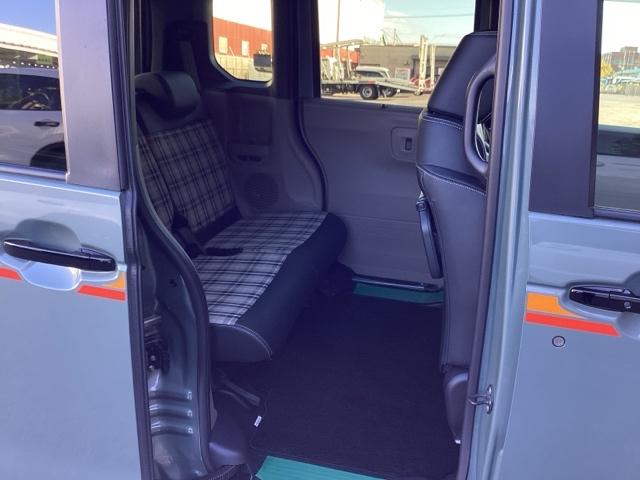 Ｎ－ＢＯＸジョイ ターボ　マルチビューカメラシステム　チェック柄撥水ファブリック（フロント・リアシート／リアシート背面／荷室スライドボード）　ＬＥＤヘッド　ＥＴＣ車載器　オートエアコン　バックカメラ　両側電動ドア　キーフリー（18枚目）