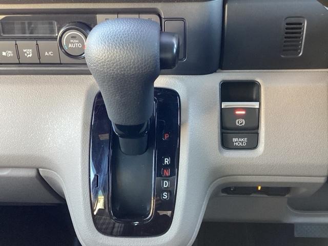 Ｎ－ＢＯＸジョイ ターボ　マルチビューカメラシステム　チェック柄撥水ファブリック（フロント・リアシート／リアシート背面／荷室スライドボード）　ＬＥＤヘッド　ＥＴＣ車載器　オートエアコン　バックカメラ　両側電動ドア　キーフリー（24枚目）