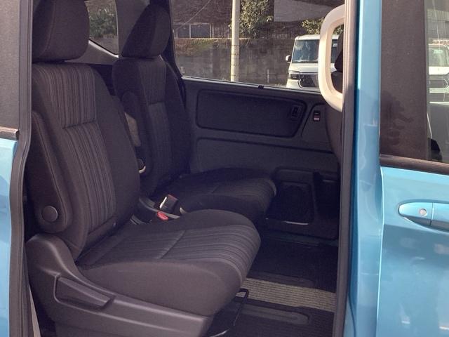 フリード Ｇ・ホンダセンシング　ＥＴＣ／純正ナビ／バックモニター／ホンダセンシング　Ｆセグ　追突被害軽減ブレーキ　ｉストップ　Ｗエアバッグ　パワーウィンドウ　アクティブクルーズコントロール　スマートキ　カラーバックモニター　ＶＳＡ（17枚目）