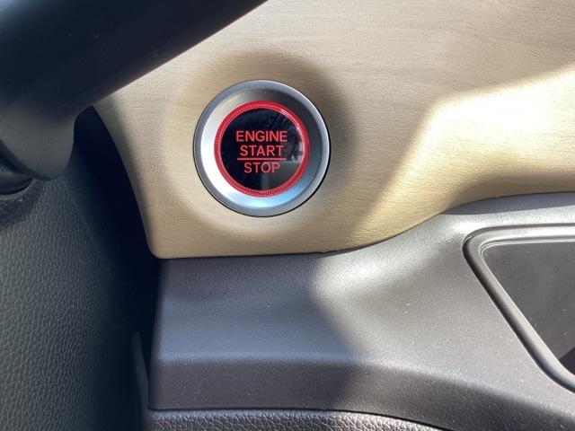 フリード Ｇ・ホンダセンシング　ＥＴＣ／純正ナビ／バックモニター／ホンダセンシング　Ｆセグ　追突被害軽減ブレーキ　ｉストップ　Ｗエアバッグ　パワーウィンドウ　アクティブクルーズコントロール　スマートキ　カラーバックモニター　ＶＳＡ（31枚目）