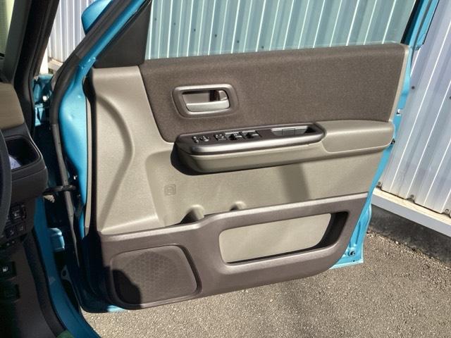 フリード Ｇ・ホンダセンシング　ＥＴＣ／純正ナビ／バックモニター／ホンダセンシング　Ｆセグ　追突被害軽減ブレーキ　ｉストップ　Ｗエアバッグ　パワーウィンドウ　アクティブクルーズコントロール　スマートキ　カラーバックモニター　ＶＳＡ（37枚目）