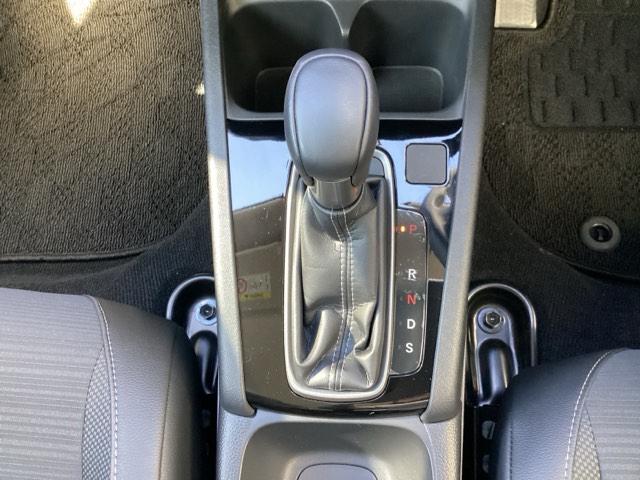 WR-V Z+ ETC/純正ナビ/バックモニター/ホンダセンシング クリソナ 追突軽減ブレーキ フルセグテレビ サイドエアバッグ USB 盗難防止システム 運転席エアバッグ Bカメラ クルコン 横滑り防止 キーフリー(26枚目)