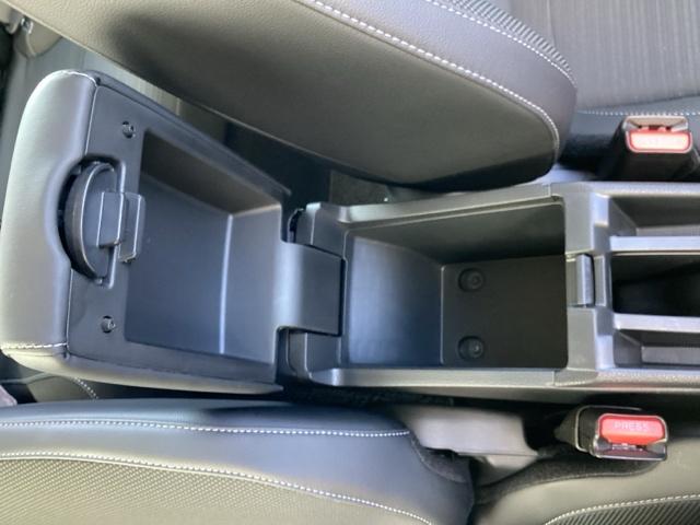 WR-V Z+ ETC/純正ナビ/バックモニター/ホンダセンシング クリソナ 追突軽減ブレーキ フルセグテレビ サイドエアバッグ USB 盗難防止システム 運転席エアバッグ Bカメラ クルコン 横滑り防止 キーフリー(28枚目)