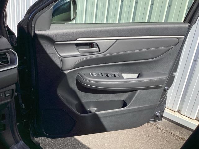 WR-V Z+ ETC/純正ナビ/バックモニター/ホンダセンシング クリソナ 追突軽減ブレーキ フルセグテレビ サイドエアバッグ USB 盗難防止システム 運転席エアバッグ Bカメラ クルコン 横滑り防止 キーフリー(37枚目)