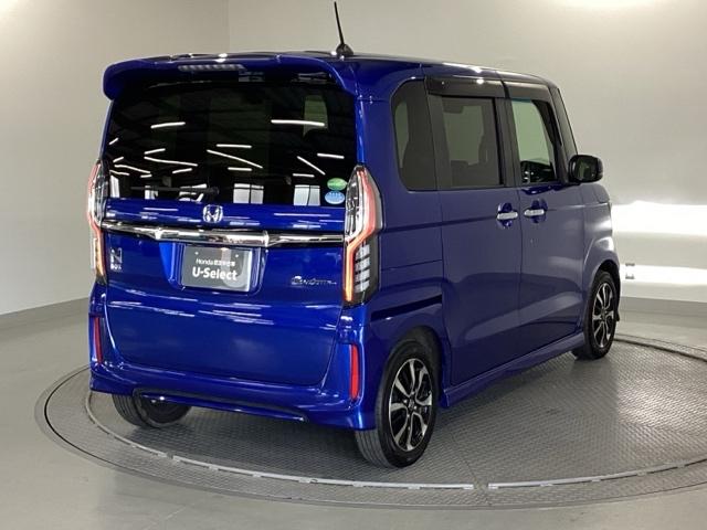 Ｎ－ＢＯＸカスタム Ｇ・Ｌホンダセンシング　純正メモリーナビ　ドラレコ　リアカメラ　地デジＴＶ　整備記録簿　助手席エアバッグ　キーレス　アイドリングＳＴ　セキュリティーアラーム　スマ－トキ－　ナビＴＶ　ＥＴＣ　前車追従機能　サイドエアバッグ（8枚目）