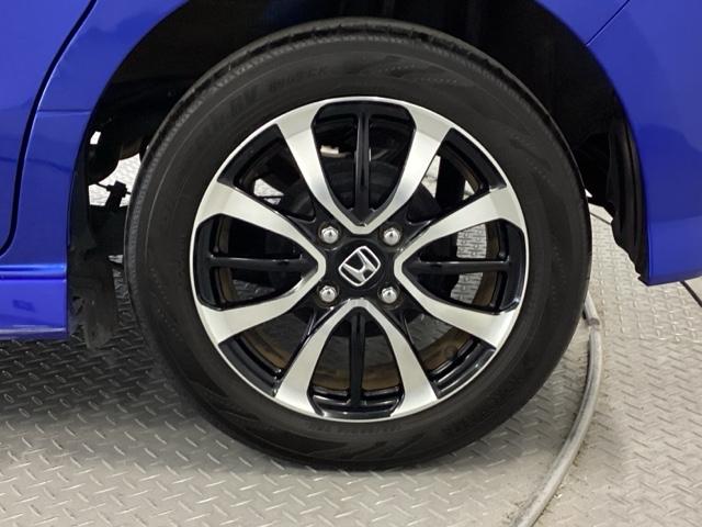 Ｎ－ＢＯＸカスタム Ｇ・Ｌホンダセンシング　純正メモリーナビ　ドラレコ　リアカメラ　地デジＴＶ　整備記録簿　助手席エアバッグ　キーレス　アイドリングＳＴ　セキュリティーアラーム　スマ－トキ－　ナビＴＶ　ＥＴＣ　前車追従機能　サイドエアバッグ（21枚目）