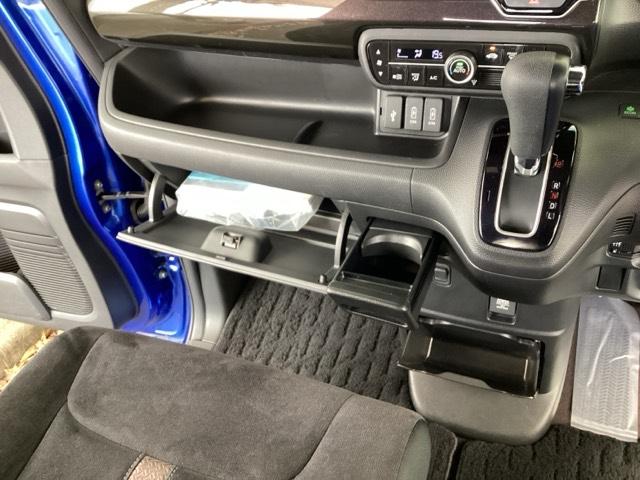 Ｎ－ＢＯＸカスタム Ｇ・Ｌホンダセンシング　純正メモリーナビ　ドラレコ　リアカメラ　地デジＴＶ　整備記録簿　助手席エアバッグ　キーレス　アイドリングＳＴ　セキュリティーアラーム　スマ－トキ－　ナビＴＶ　ＥＴＣ　前車追従機能　サイドエアバッグ（40枚目）