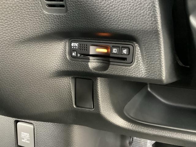 Ｎ－ＢＯＸカスタム Ｇ・Ｌホンダセンシング　純正メモリーナビ　ドラレコ　リアカメラ　地デジＴＶ　整備記録簿　助手席エアバッグ　キーレス　アイドリングＳＴ　セキュリティーアラーム　スマ－トキ－　ナビＴＶ　ＥＴＣ　前車追従機能　サイドエアバッグ（45枚目）