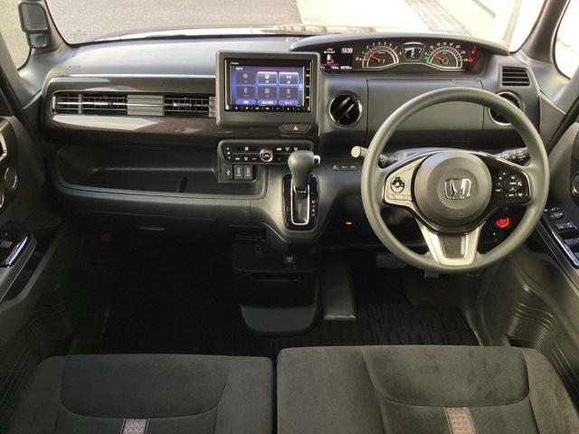 N-BOXカスタム G・Lホンダセンシング プラズマクラスター技術搭載フルオート・エアコンディショナー リア左側パワースライドドア 助手席エアバッグ キーレス シートH アイドリングST セキュリティーアラーム スマ-トキ- コーナーセンサ(2枚目)