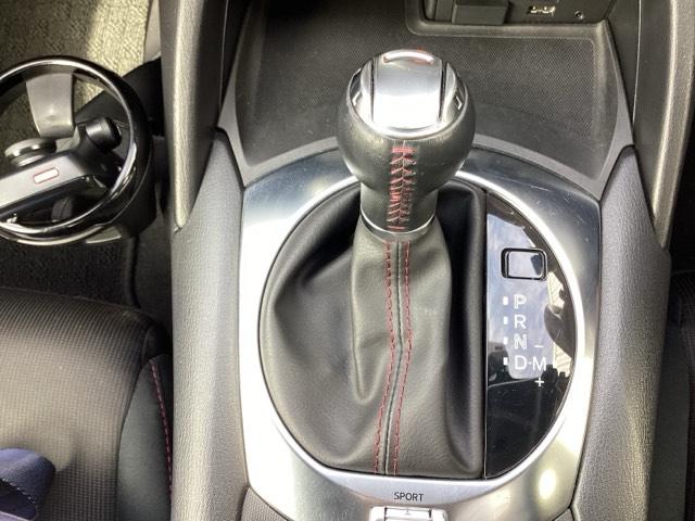 ロードスター Sスペシャルパッケージ Wエアバック アドバンスドキー 地デジ 盗難防止装置 パワステ ナビTV 横滑防止装置 USBポート 運転席エアバッグ LEDランプ DVD再生 ABS キーフリー ETC(30枚目)