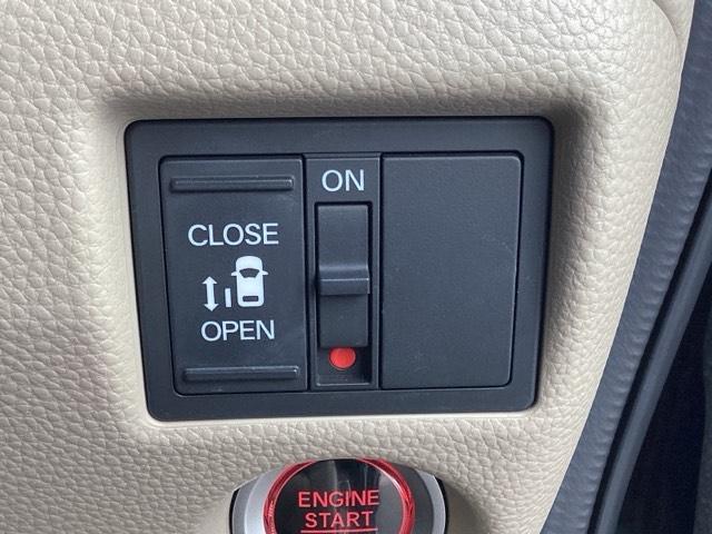 N-BOX G・Lホンダセンシング ETC/純正ナビ/バックモニター/ホンダセンシング レーダブレーキ Sヒータ Aストップ ESC キーフリーシステム LEDライト フルセグ対応 バックM TVナビ USB スマートキー クルコン(31枚目)