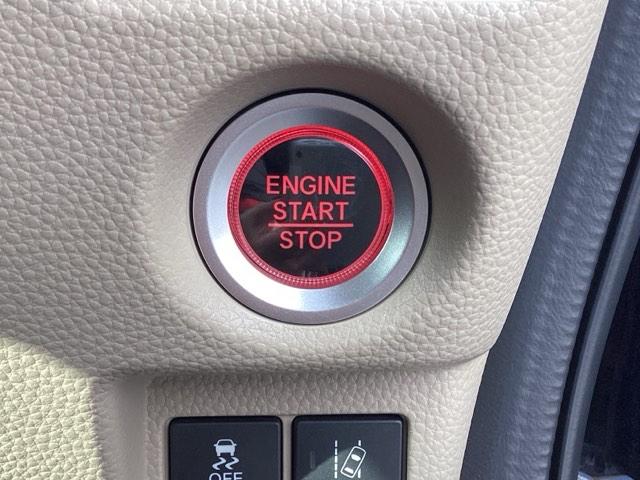 N-BOX G・Lホンダセンシング ETC/純正ナビ/バックモニター/ホンダセンシング レーダブレーキ Sヒータ Aストップ ESC キーフリーシステム LEDライト フルセグ対応 バックM TVナビ USB スマートキー クルコン(32枚目)