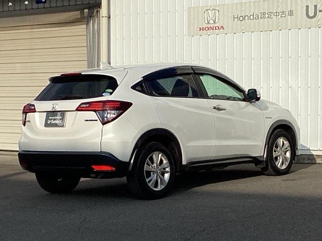 �o�b�N�J�������t���Ă���̂Ńo�b�N�ł̎Ԍɓ�������S�ł��B