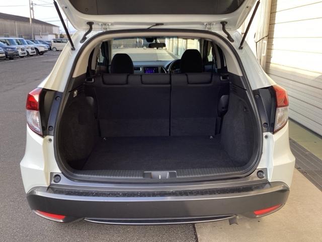 ����ȃe�[���Q�[�g�ł��B���L�A�Ⴂ���ʂő傫�ȉו��̏o�����ꂪ�ȒP�ɂȂ�܂��B	�R���p�N�g�{�f�B�[�Ȃ̂ɁA�׎��͂���ȂɍL�X�I��������ו����ς߂܂���B