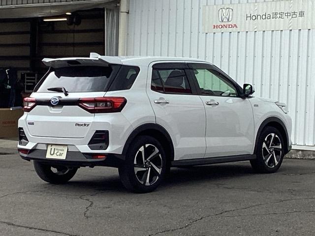 ロッキー プレミアムＧＨＥＶ　ＥＴＣ／メモリーナビ／バックモニター／全周囲カメラ　オートクルーズ　バックカメラ付き　ＵＳＢ接続　盗難防止　地デジ　サイドエアバッグ　Ｄレコ　ＬＥＤライト　ＥＴＣ付　エアバッグ　パワーステアリング（8枚目）