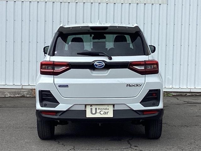 ロッキー プレミアムＧＨＥＶ　ＥＴＣ／メモリーナビ／バックモニター／全周囲カメラ　オートクルーズ　バックカメラ付き　ＵＳＢ接続　盗難防止　地デジ　サイドエアバッグ　Ｄレコ　ＬＥＤライト　ＥＴＣ付　エアバッグ　パワーステアリング（9枚目）