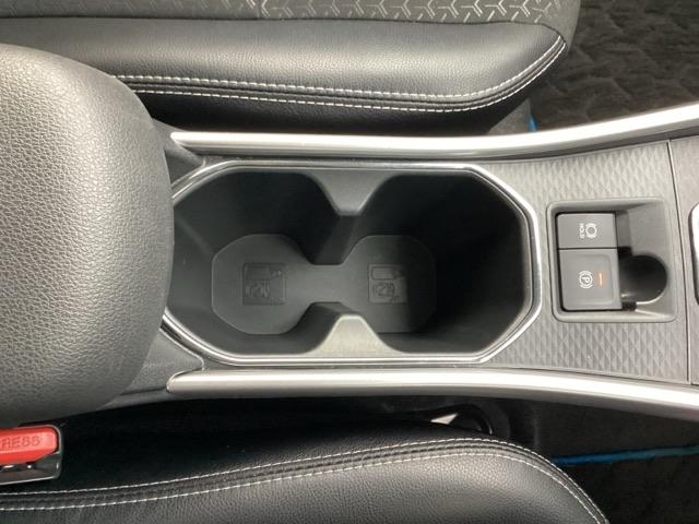 ロッキー プレミアムＧＨＥＶ　ＥＴＣ／メモリーナビ／バックモニター／全周囲カメラ　オートクルーズ　バックカメラ付き　ＵＳＢ接続　盗難防止　地デジ　サイドエアバッグ　Ｄレコ　ＬＥＤライト　ＥＴＣ付　エアバッグ　パワーステアリング（30枚目）