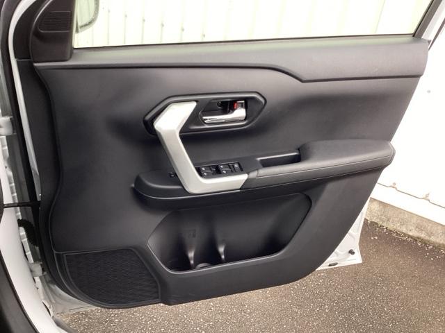 ロッキー プレミアムＧＨＥＶ　ＥＴＣ／メモリーナビ／バックモニター／全周囲カメラ　オートクルーズ　バックカメラ付き　ＵＳＢ接続　盗難防止　地デジ　サイドエアバッグ　Ｄレコ　ＬＥＤライト　ＥＴＣ付　エアバッグ　パワーステアリング（37枚目）