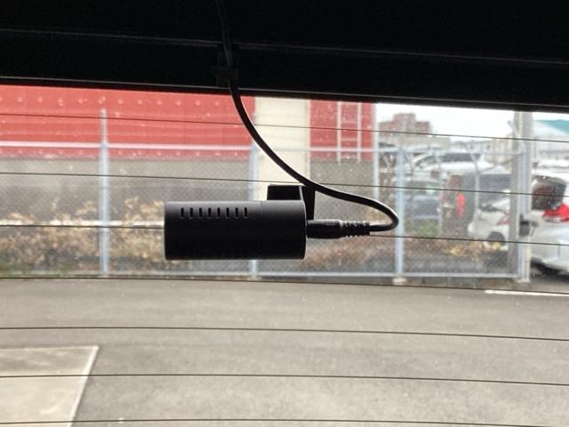 フリード Ｇ・ホンダセンシング　ＬＥＤヘッドライト＋アクティブコーナリングライト　Ｆセグ　ｉストップ　Ｗエアバッグ　パワーウィンドウ　アクティブクルーズコントロール　スマートキ　カラーバックモニター　整備点検記録簿　ＶＳＡ　エアコン（14枚目）