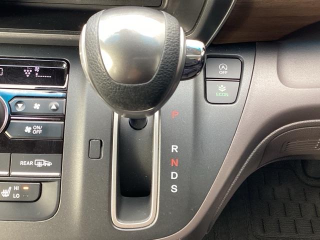 フリード Ｇ・ホンダセンシング　ＬＥＤヘッドライト＋アクティブコーナリングライト　Ｆセグ　ｉストップ　Ｗエアバッグ　パワーウィンドウ　アクティブクルーズコントロール　スマートキ　カラーバックモニター　整備点検記録簿　ＶＳＡ　エアコン（24枚目）