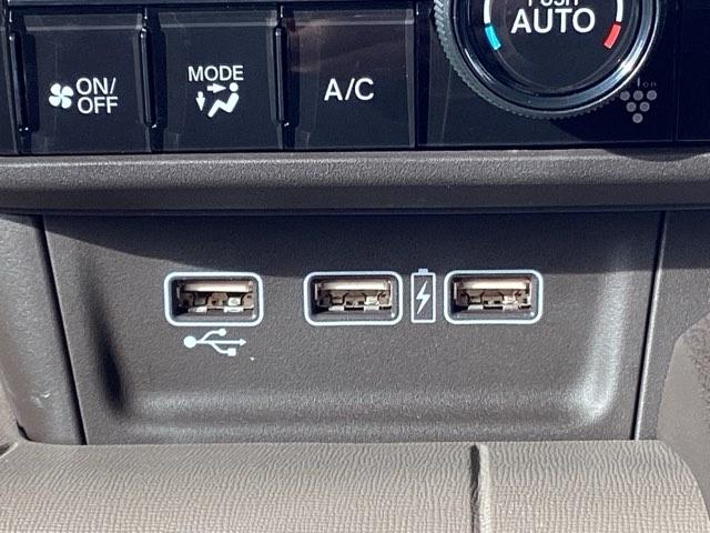 N-WGN L 運転席X助手席シートヒーター Pセンサー 記録簿 ベンチシート 盗難防止システム ABS スマートキー サイドカーテンエアバック クルコン フルセグTV オートエアコン アイドリングストップ ドラレコ(22枚目)