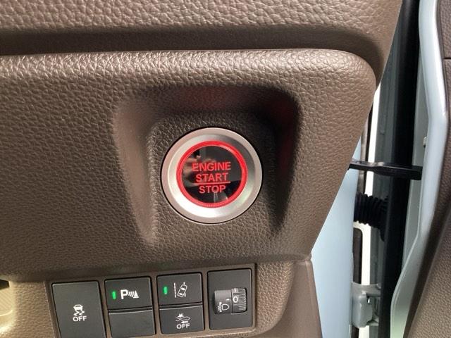 N-WGN L 運転席X助手席シートヒーター Pセンサー 記録簿 ベンチシート 盗難防止システム ABS スマートキー サイドカーテンエアバック クルコン フルセグTV オートエアコン アイドリングストップ ドラレコ(31枚目)