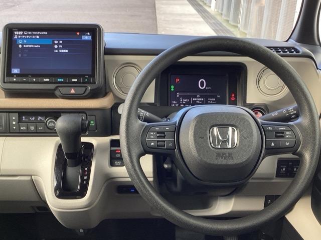 Ｎ－ＢＯＸ ベースグレード　運転席＆助手席シートヒーター　スマートキ－　カーテンエアバック　イモビライザー　ＥＣＯモード　横滑り防止　オートクルーズ　ＬＥＤヘッドライト　キーフリー　地デジ　パワーステアリング　ドライブレコーダー（3枚目）