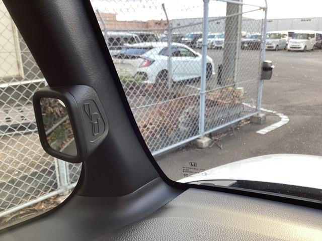 Ｎ－ＢＯＸ ベースグレード　運転席＆助手席シートヒーター　スマートキ－　カーテンエアバック　イモビライザー　ＥＣＯモード　横滑り防止　オートクルーズ　ＬＥＤヘッドライト　キーフリー　地デジ　パワーステアリング　ドライブレコーダー（46枚目）