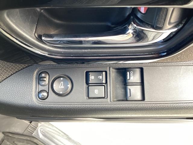 Ｎ－ＶＡＮ＋スタイル ファン　ＥＴＣ／ホンダセンシング　パーキングセンサー　追突軽減ブレーキ　キーフリー　ＷＳＲＳ　ＬＥＤヘッドランプ　整備記録簿　運転席エアバッグ　スマートキー　クルーズコントロール　パワーウィンドー　ＰＳ（29枚目）