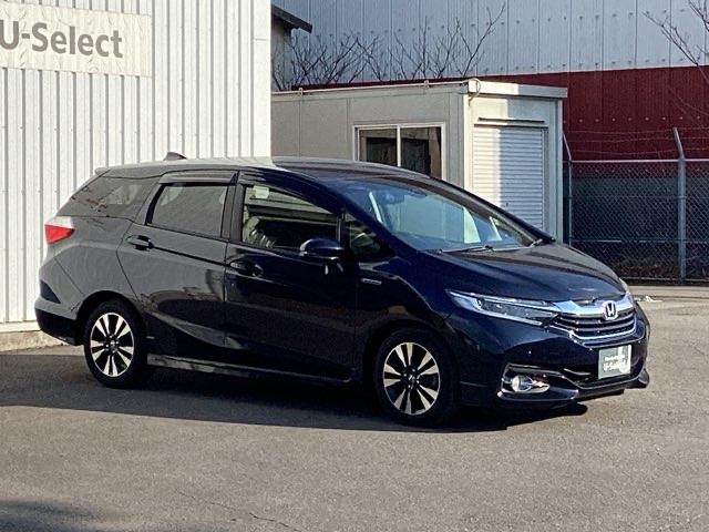 �k�d�c�w�b�h���C�g�𑕔����Ă��܂��B�k�d�c�w�b�h���C�g�͂ƂĂ����邭�A�J�̓����ԑ��s�����S�E���S�ł��B�I�[�g���C�g�R���g���[���t���Ŏ��̖͂��邳�ɉ����Ď����œ_���E�������܂��B