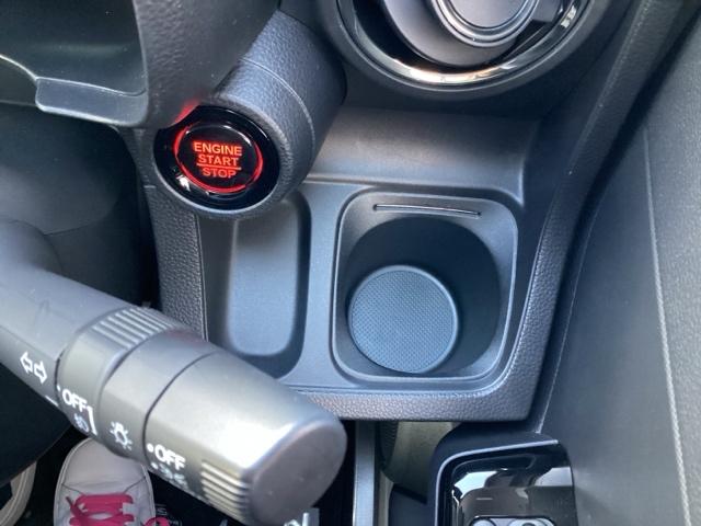 Ｎ－ＯＮＥ プレミアムツアラー　プライムスムースフロントシート　運転席／助手席シートヒーター　パーキングセンサー　ＵＳＢ　クルーズコントロール　ナビＴＶ　エアコン　ＤＶＤ　フルセグＴＶ　パワーステアリング　ドラレコ　エアバッグ（31枚目）