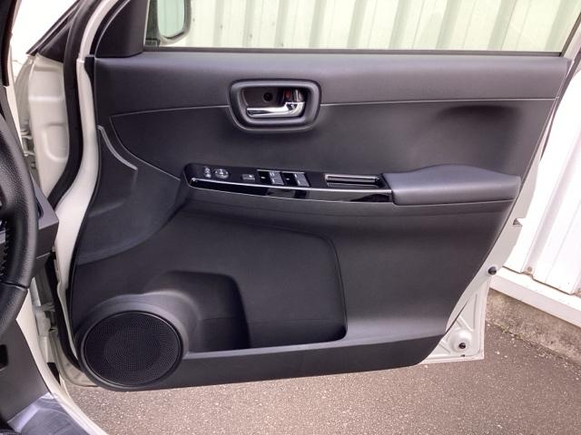 Ｎ－ＯＮＥ プレミアムツアラー　プライムスムースフロントシート　運転席／助手席シートヒーター　パーキングセンサー　ＵＳＢ　クルーズコントロール　ナビＴＶ　エアコン　ＤＶＤ　フルセグＴＶ　パワーステアリング　ドラレコ　エアバッグ（36枚目）