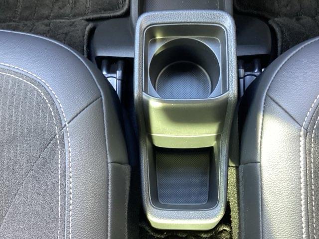 Ｎ－ＯＮＥ プレミアムツアラー　プライムスムースフロントシート　運転席／助手席シートヒーター　パーキングセンサー　ＵＳＢ　クルーズコントロール　ナビＴＶ　エアコン　ＤＶＤ　フルセグＴＶ　パワーステアリング　ドラレコ　エアバッグ（42枚目）