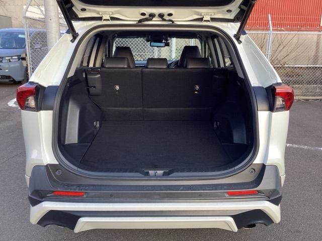 ����ȃe�[���Q�[�g�ł��B���L�A�Ⴂ���ʂő傫�ȉו��̏o�����ꂪ�ȒP�ɂȂ�܂��B	�R���p�N�g�{�f�B�[�Ȃ̂ɁA�׎��͂���ȂɍL�X�I��������ו����ς߂܂���B