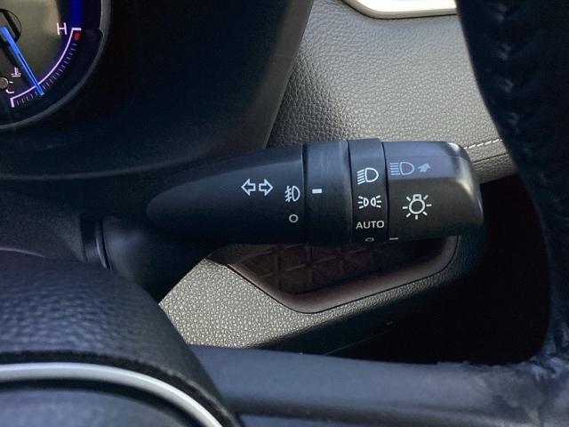 �y�I�[�g���C�g�i�`�t�s�n�j�z�O�̖��邳���V�X�e�������m���āA�����Ńw�b�h���C�g���_�����܂��I�w�b�h���C�g�����Y���h���֗��@�\�ł�