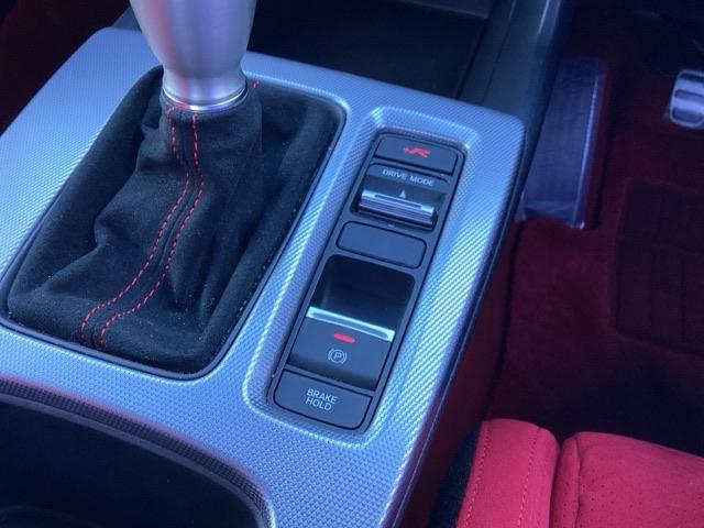 �p�[�L���O�u���[�L�͓d�q����p�[�L���O�u���[�L�ł��B