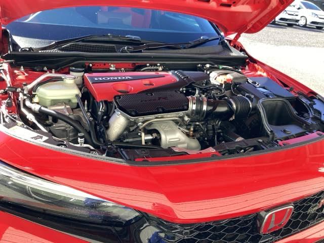 �G���W�����[���ł��N���[�j���O���Ă��܂�