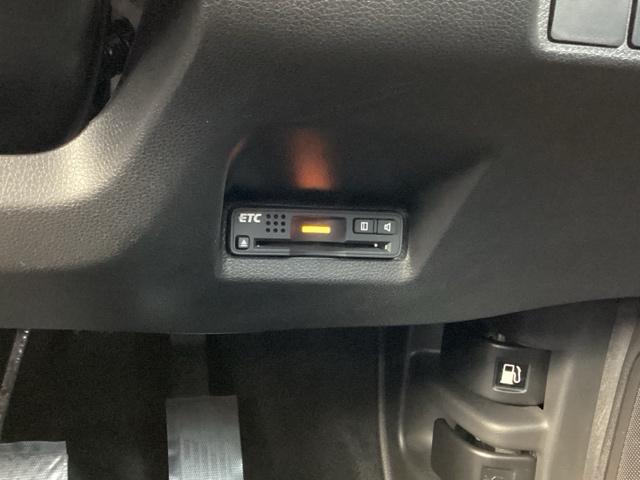 シャトル G ETC/純正ナビ/バックモニター 両席エアバック Rカメラ パワーステアリング 横滑り防止機能 メンテナンスノート オートエアコン LEDヘッドランプ ETC車載器 ABS キーレスエントリー(14枚目)