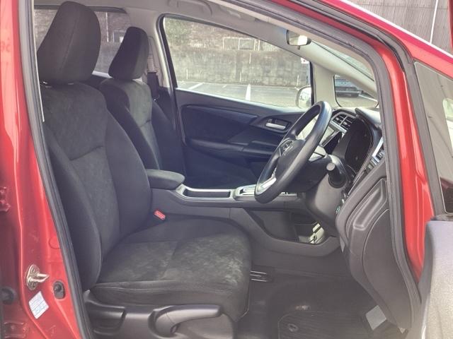 シャトル G ETC/純正ナビ/バックモニター 両席エアバック Rカメラ パワーステアリング 横滑り防止機能 メンテナンスノート オートエアコン LEDヘッドランプ ETC車載器 ABS キーレスエントリー(16枚目)