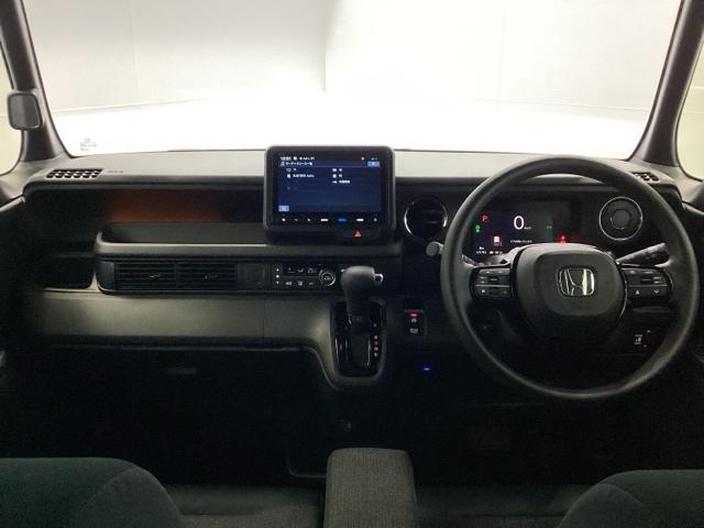 Ｎ－ＢＯＸカスタム ベースグレード　試乗車　メモリーナビ　ドラレコ　ＥＴＣ　ＵＳＢ接続　ＣＭＢＳ　Ｄレコ　ベンチシート　オートエアコン　スマートキ　ＬＥＤ　盗難防止装置　クルコン　バックカメラ　フルセグＴＶ　パワーステアリング　ＥＳＣ（29枚目）