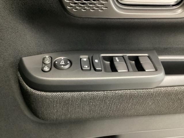 Ｎ－ＢＯＸカスタム ベースグレード　試乗車　メモリーナビ　ドラレコ　ＥＴＣ　ＵＳＢ接続　ＣＭＢＳ　Ｄレコ　ベンチシート　オートエアコン　スマートキ　ＬＥＤ　盗難防止装置　クルコン　バックカメラ　フルセグＴＶ　パワーステアリング　ＥＳＣ（32枚目）